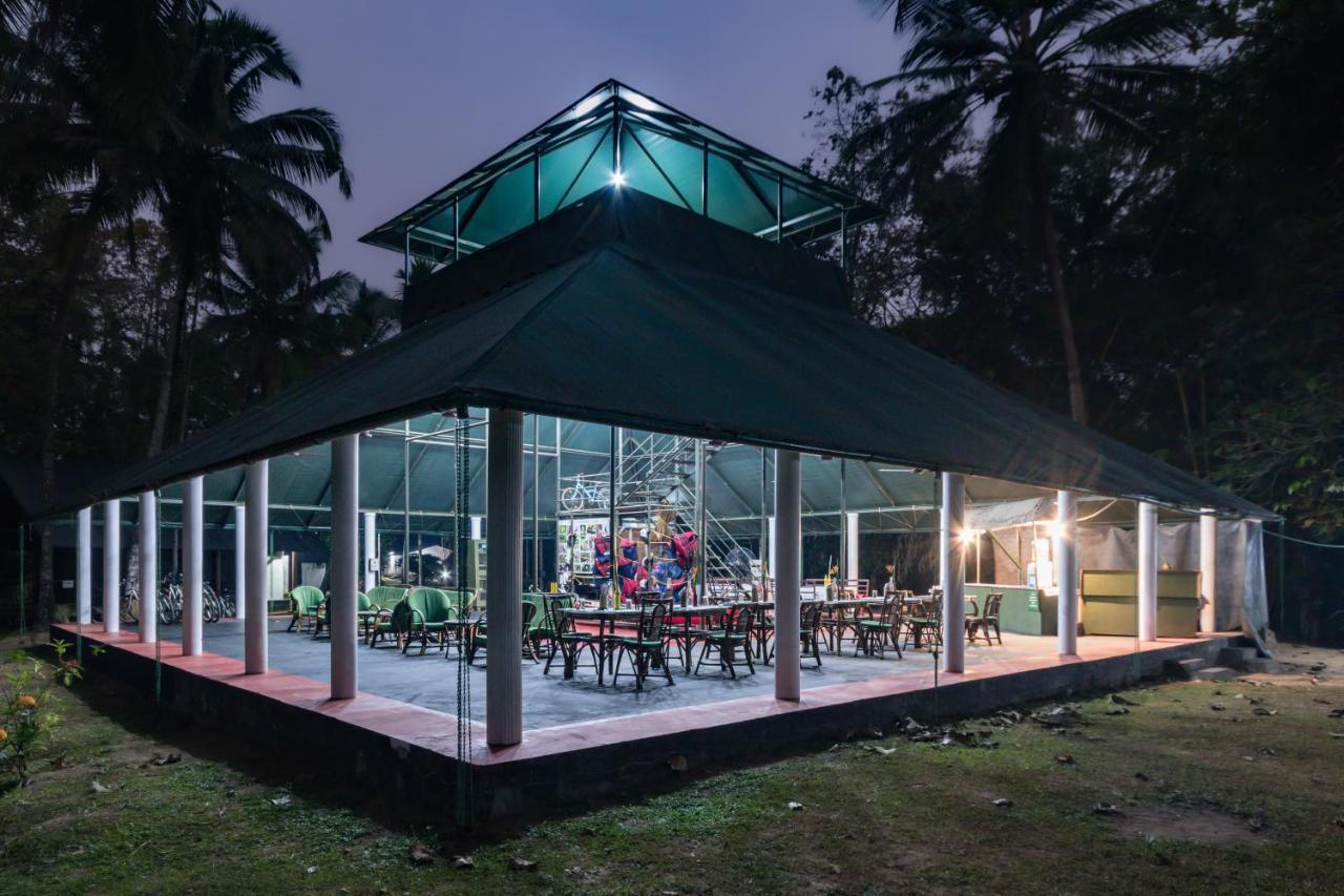 Amritara Riverside Camp Thattakād Exterior foto